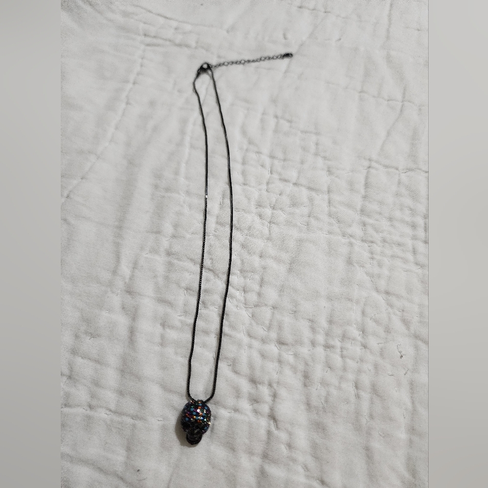 Elegant Multicolor Skull Pendant Necklace